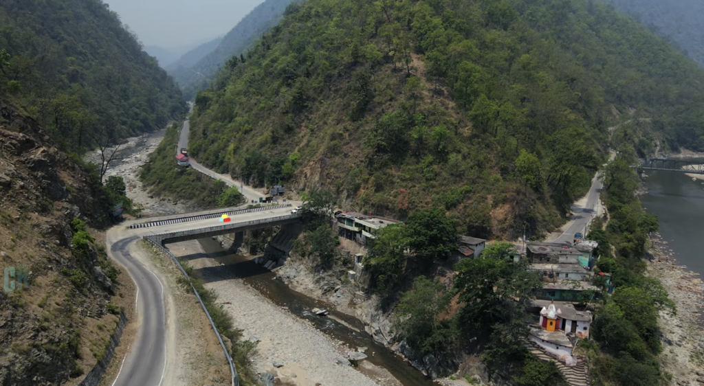 Pithoragarh to Munsyari amazing view of nature