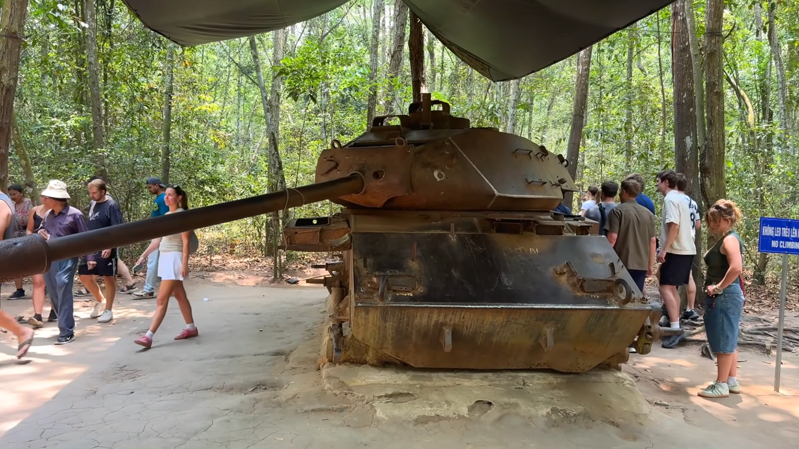 Ho Chi Minh City: Inside the Cu Chi Tunnels